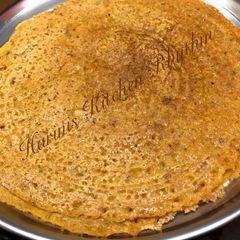 A picture of Adai dosa.