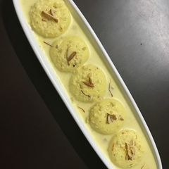 A picture of Rasmalai.