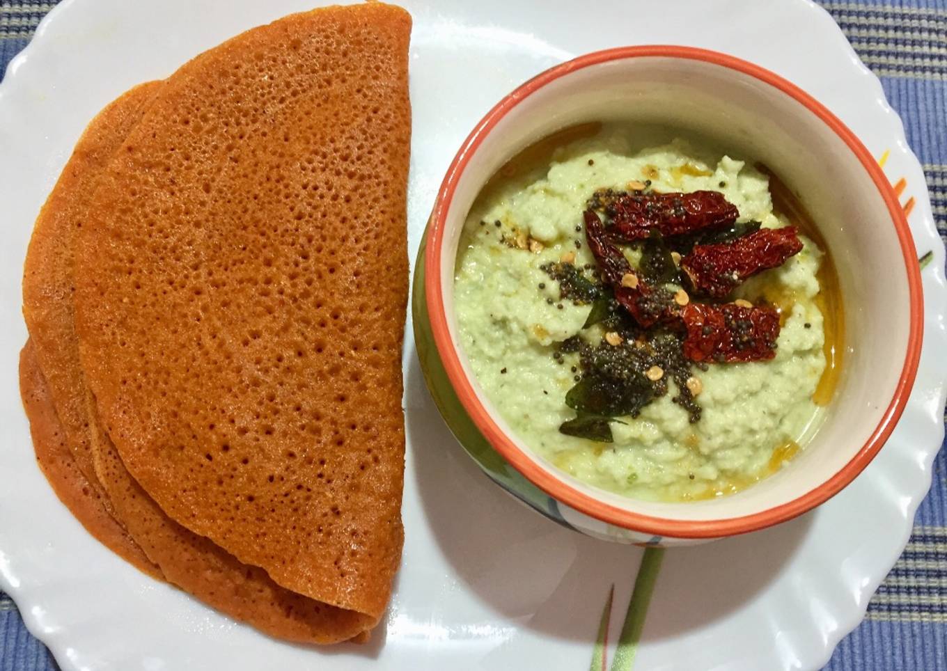 Carrot dosa & raw mango chutney