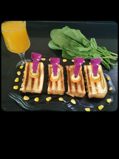 A picture of Cheese Corn Sandwich.