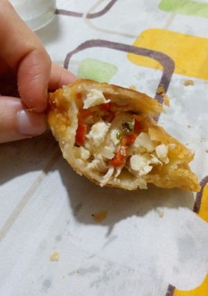 Una foto de Empanas de Pollo Económica
