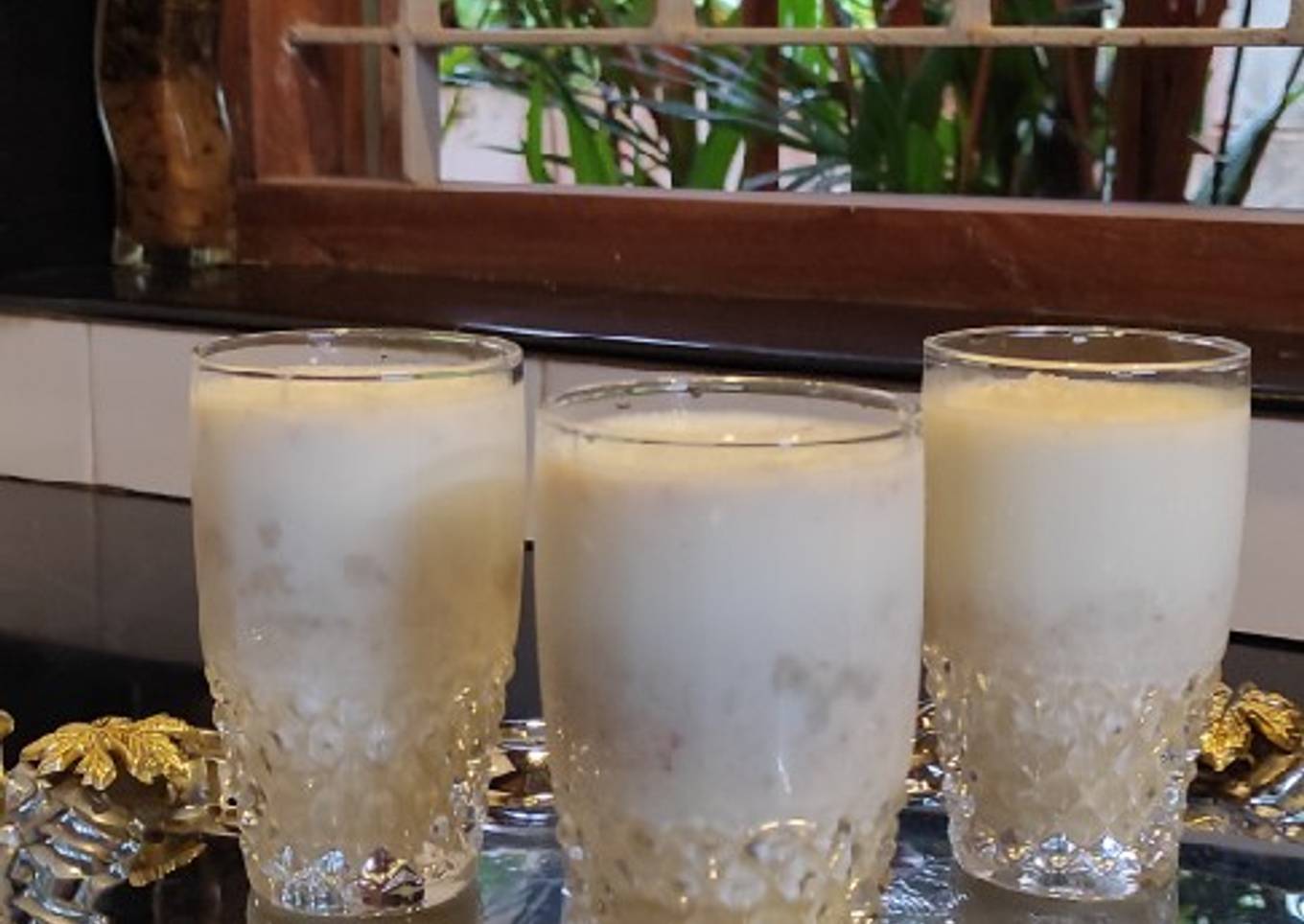 Rice flakes Milkshake