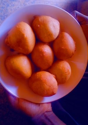 A picture of Crunchy Buns.