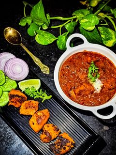 চিকেন টিক্কা মসালা (chicken tikka masala recipe in Bengali) রেসিপির প্রধান ছবি