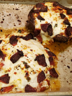 A picture of Portobello Pizza.
