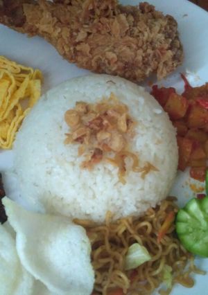Foto resep Nasi uduk magicom simple