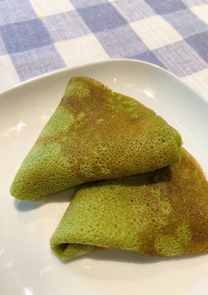 Una foto de Crêpes de té Matcha