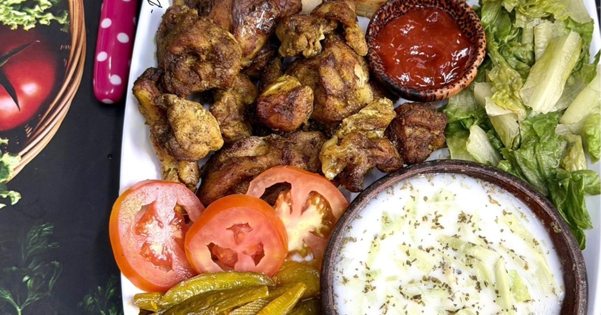Chicken Shawarma Cane Bread