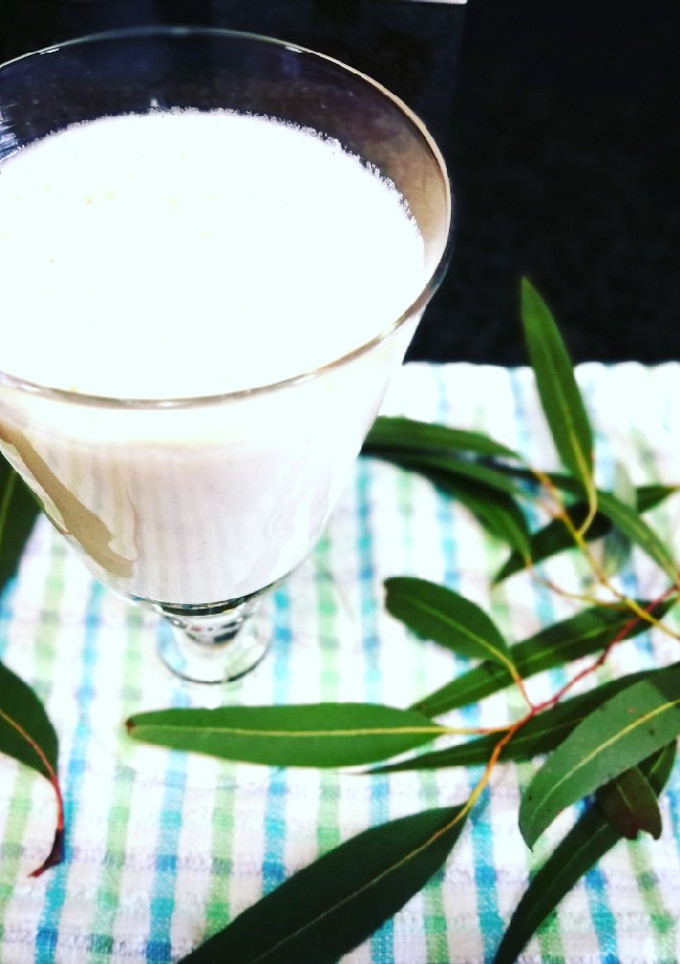 Una foto de Batido laxante de pera a la canela