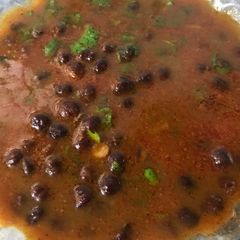 A picture of کالے چنے.
