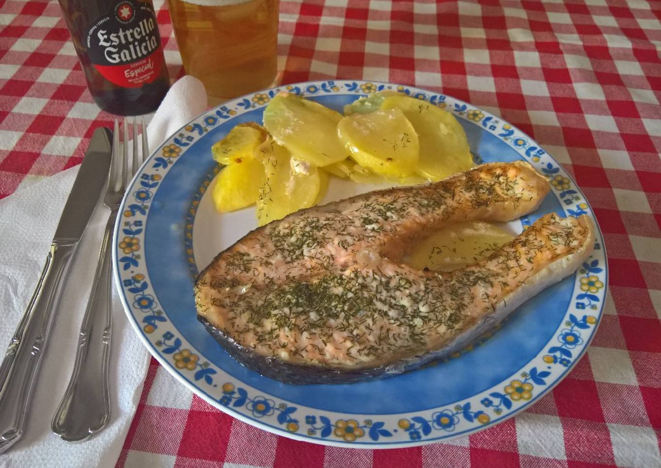 Rodaja de salmón al horno