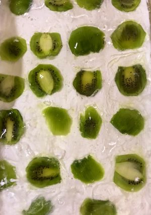 Tejfölös kocka kivivel 🥝 recept fotója