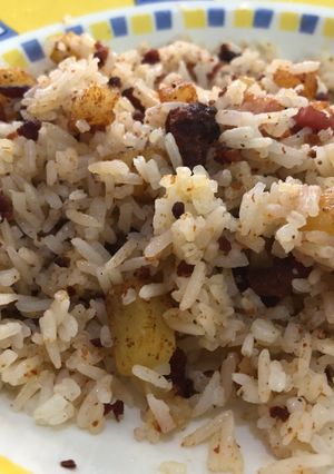 Una foto de Arroz con Chorizo y Papá a la Sonorense
