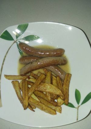 Una foto de Salchichas frescas al vino