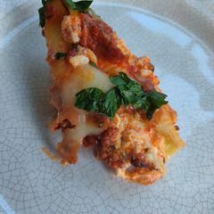 A picture of Stuffed Shells.