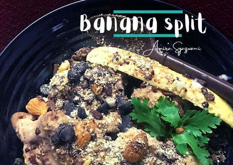 BANANA SPLIT versi Amira