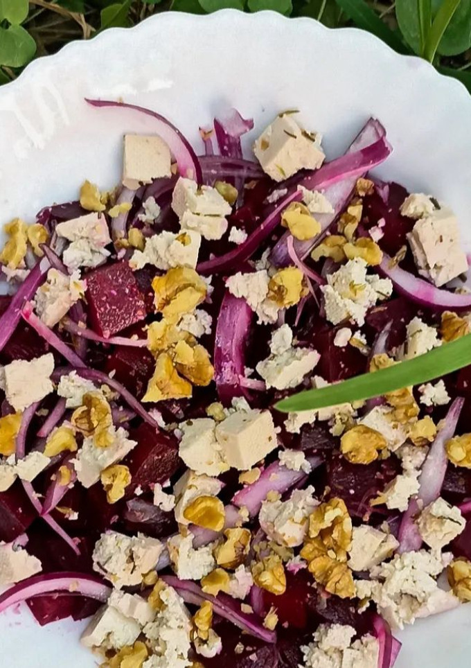 Una foto de Ensalada de remolacha y feta