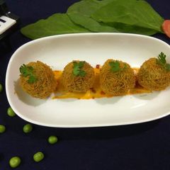 A picture of Chinese Kachori.