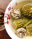 Canh khổ qua gai dồn thịt