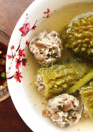 Hình của món Canh khổ qua gai dồn thịt.