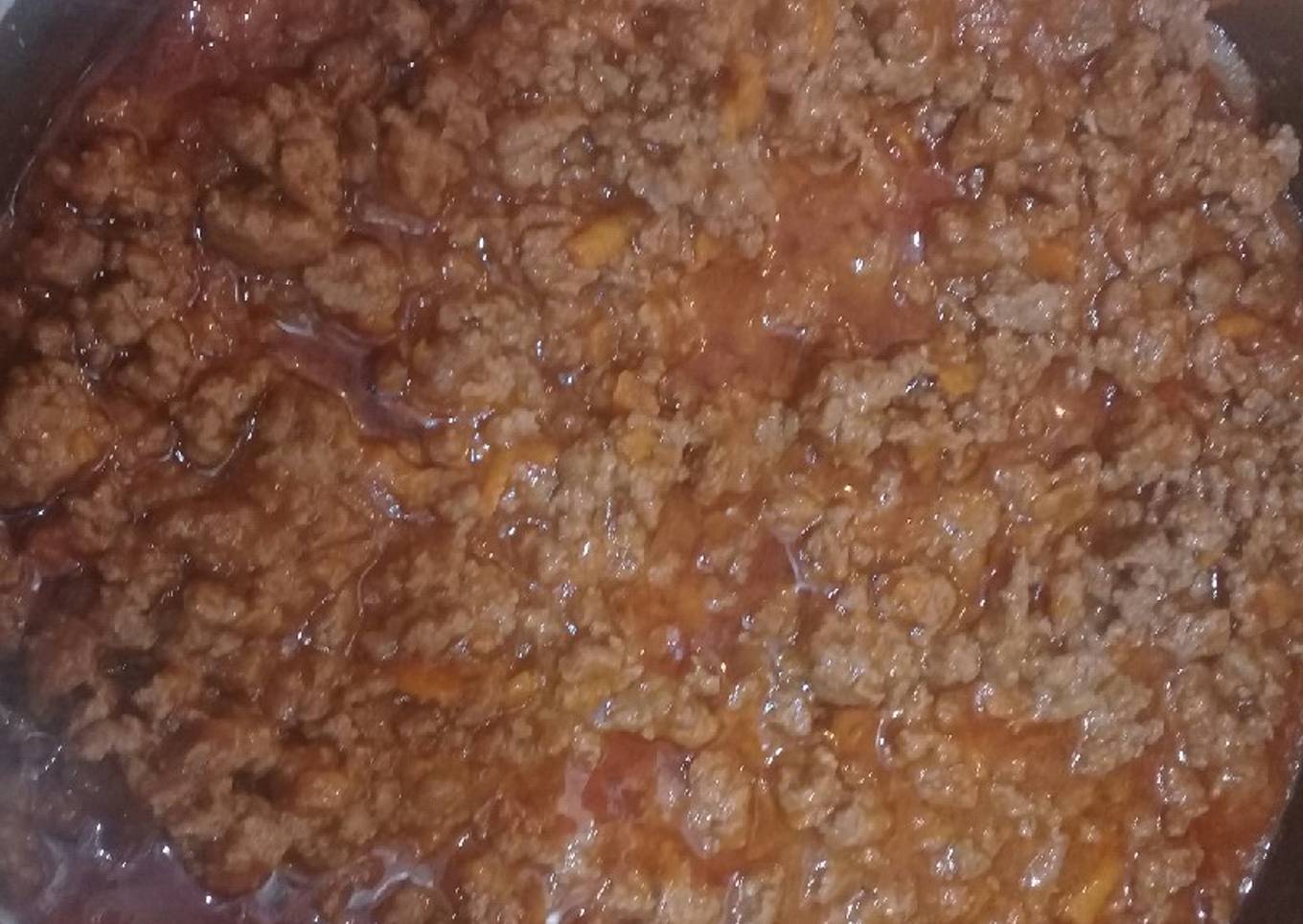 Salsa boloñesa con cebolla y zanahoria rallada