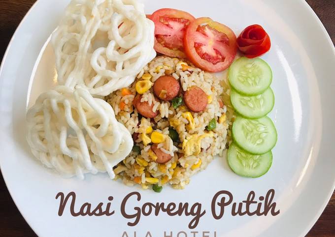 Resep Nasi Goreng Putih (ala hotel) oleh Nia - Mimakuki - Cookpad