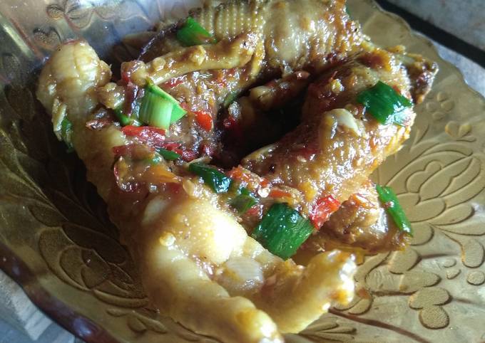 Anti Ribet, Buat Gongso Kepala Ayam Ekonomis