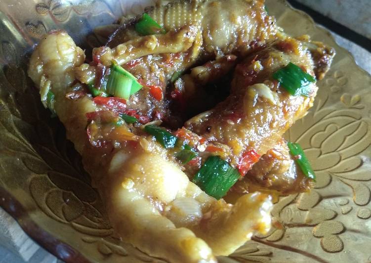 Langkah Mudah untuk Menyiapkan Gongso Kepala Ayam yang Enak Banget