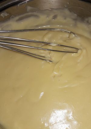 Una foto de Crema Pastelera Fácil y Riquísima🍮🍰🎂🥛