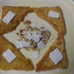 A picture of Egg cheese toast.