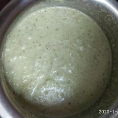 A picture of Coconut chutney.