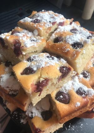 Bögrés meggyes recept fotója