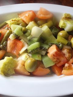 Una foto de Ensalada con kiwi