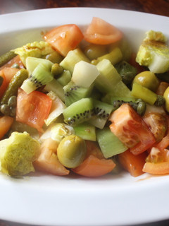 Una foto de Ensalada con kiwi