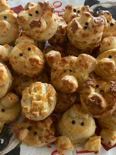 Szerencse malacok / pogácsa recept fotója