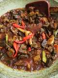 611. Krengsengan Daging Campur Jerohan Sapi