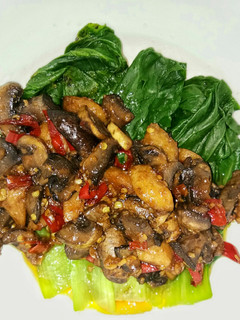 Foto resep Sayur Pokcoy Siram Saus Jamur