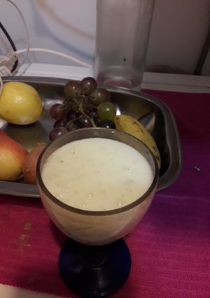 Una foto de Batido de pera y menta