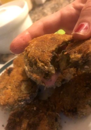 Una foto de Bombas de berenjena al ajo 💣🍆🧄