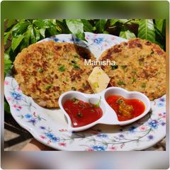 Simple Aloo Paratha (Quick Potatoes Paratha) A picture of Simple Aloo Paratha (Quick Potatoes Paratha).