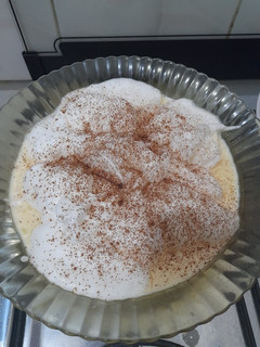 Una foto de Arroz con leche y merengue