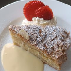 A picture of Kerry Apple Cake.