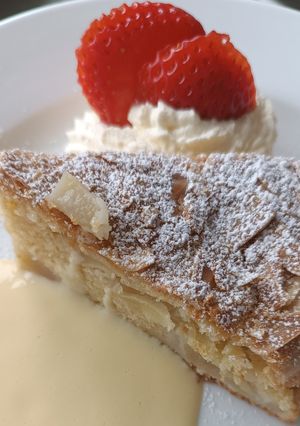 A picture of Kerry Apple Cake.