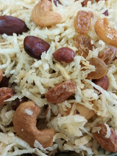 பொட்டேட்டோ ஸ்வீட் மிக்ஸர் (Potato sweet mixture recipe in tamil) செய்முறை முக்கிய புகைப்படம்