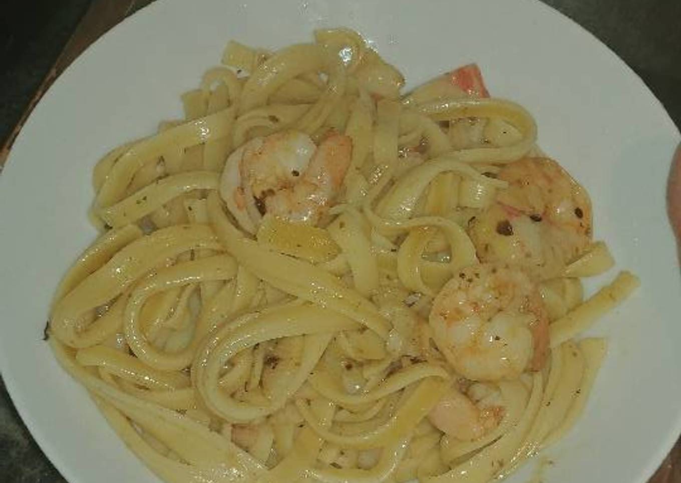 Linguine with scallops