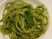 Una foto di pasta acciughe
