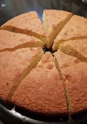 Una foto de Torta de limón con crema