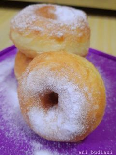 Foto resep Donat empuk, metode autolysis