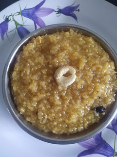 சர்க்கரை பொங்கல்/ sarkarai pongal recipe in tamil செய்முறை முக்கிய புகைப்படம்