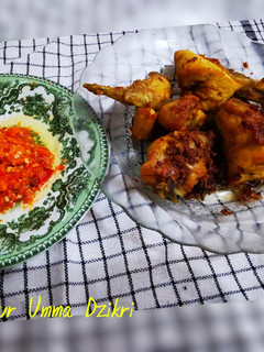 Foto resep Ayam Goreng Lengkuas & Sambal Bawang <60>